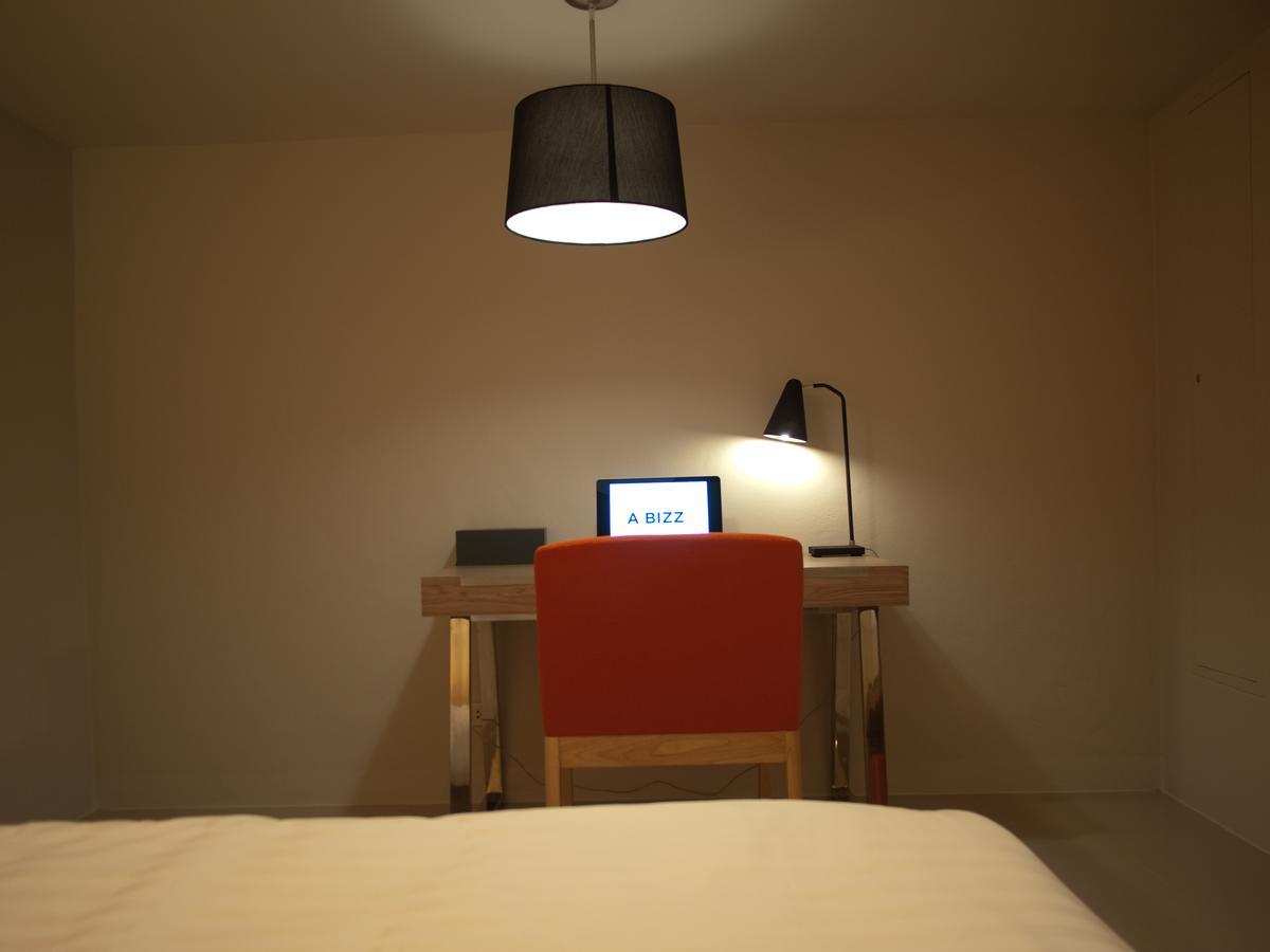 ア ビズ ホテル ラムパーン 部屋 写真